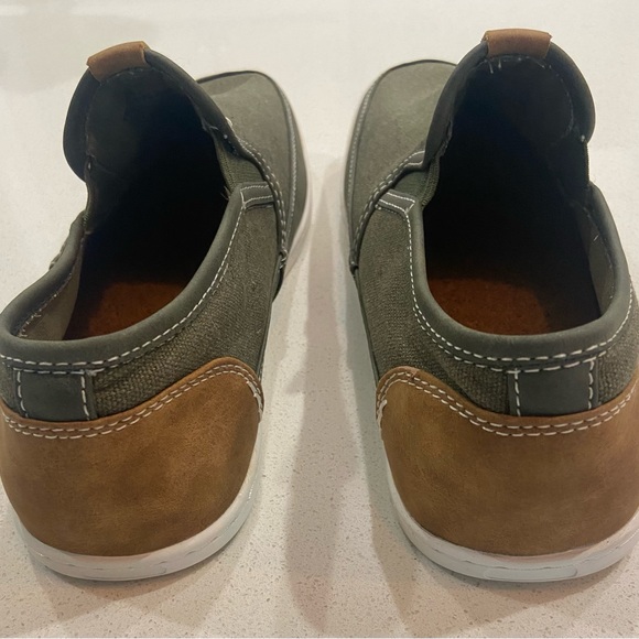NWOT! Men’s Steve Madden Foleeo Army Green Canvas Loafers. Size 9 - Picture 6 of 10